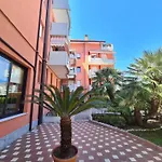 Apartment in Lido di Jesolo 24809